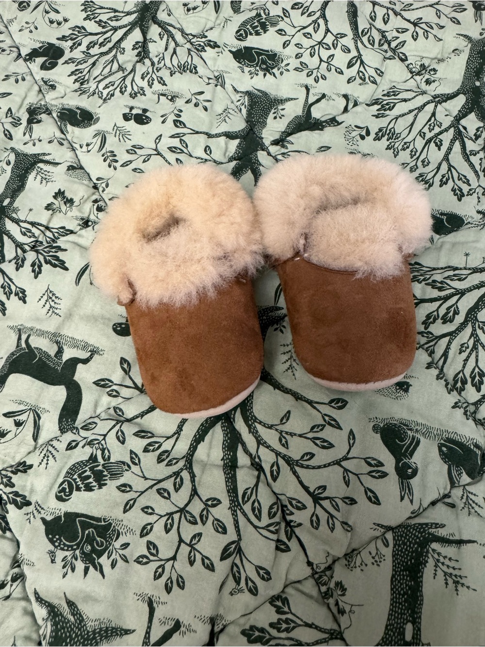 Kids Cozy Shearling-Lined Brown Suede Slipper Booties